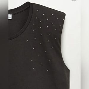 SALE!!! 🚨🚨🚨🎉MANGO Women's Black Shirt w/ Shoulder Pads.